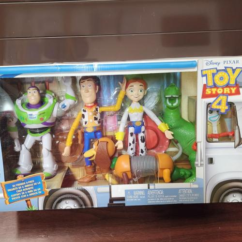 Toy Story RV Friends 6pk NIB Disney Pixar