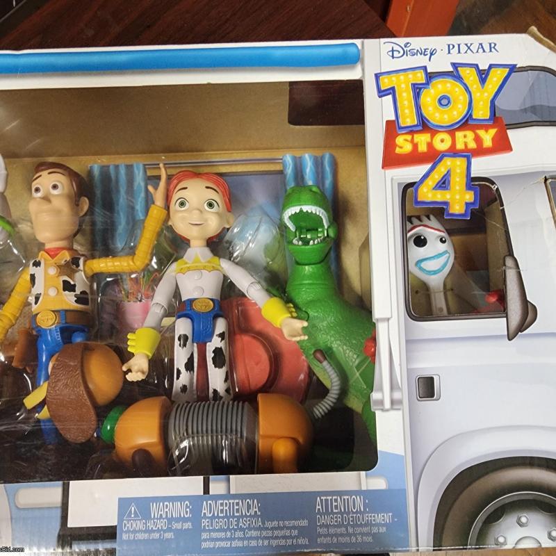 Toy Story RV Friends 6pk NIB Disney Pixar